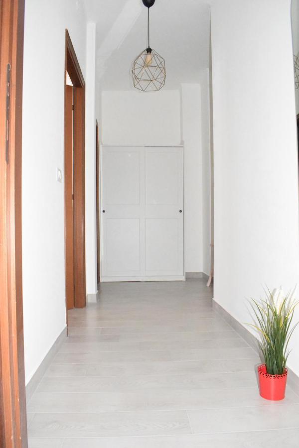 L'Arche Comfort&Relax - Gambara Square Di Via Palma มิลาน ภายนอก รูปภาพ